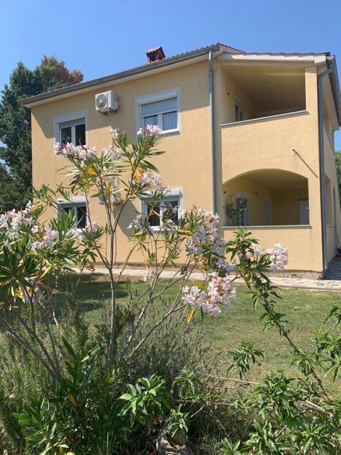 Apartment Creo Loborika Marčana Exterior foto