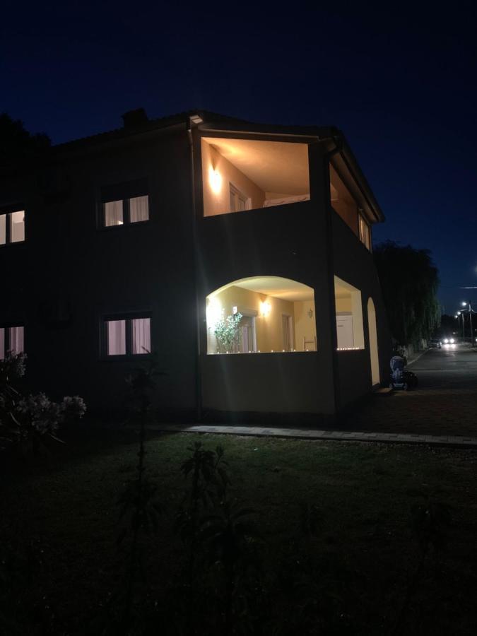Apartment Creo Loborika Marčana Exterior foto